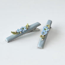 Load image into Gallery viewer, NEW! Children’s Blue Floral Hair Clips
