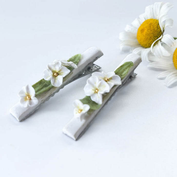 NEW! Children's White Floral Hair Clips