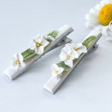 Load image into Gallery viewer, NEW! Children&#39;s White Floral Hair Clips
