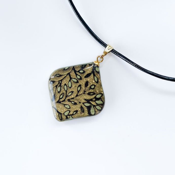 NEW! Gold Park Vines Necklace